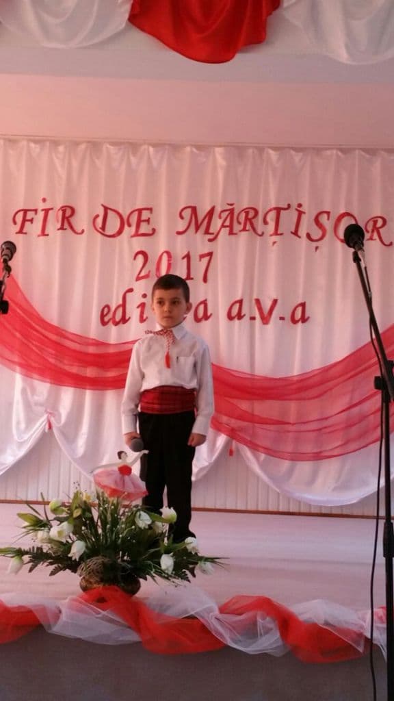 fir de martisor 008