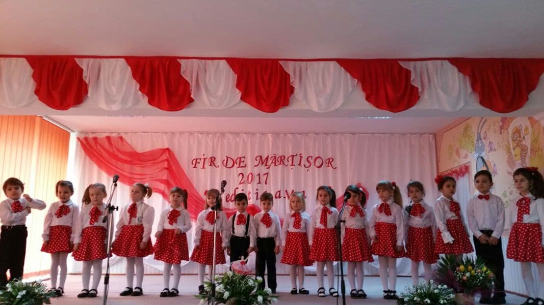 fir de martisor 012