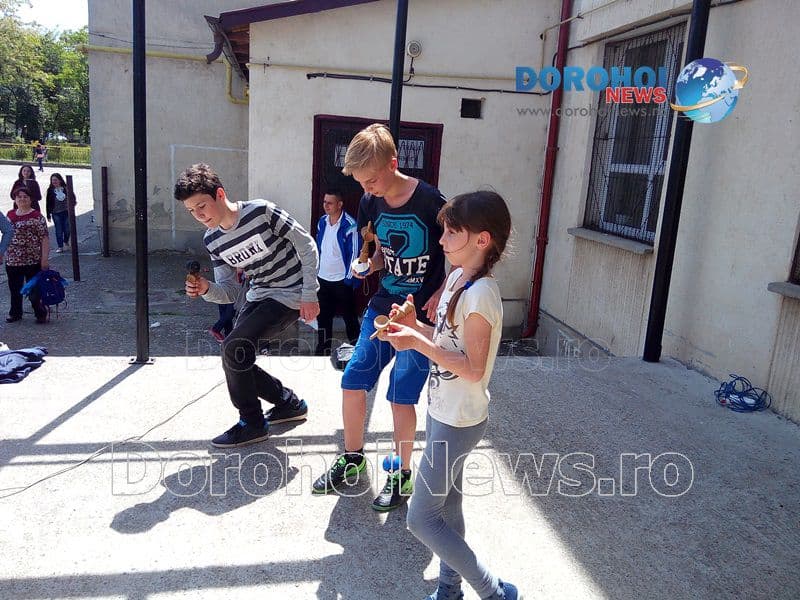 Flashmob kendama_03