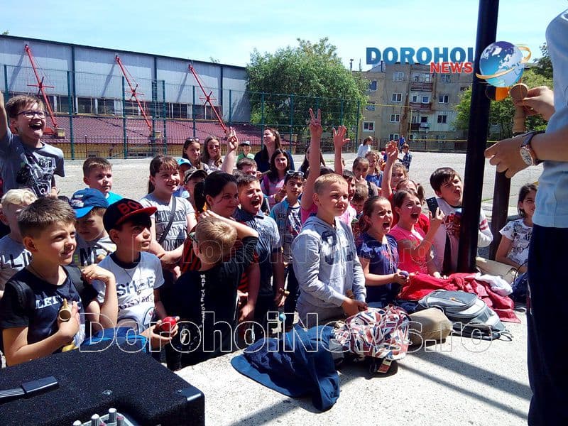 Flashmob kendama_11