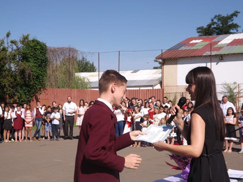 sfarsit de an scolar a.i.cuza dorohoi13