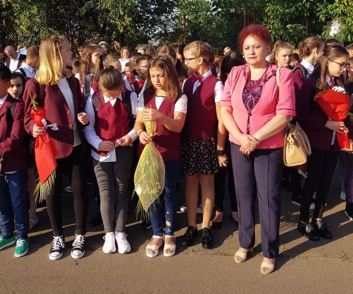 a i cuza dorohoi 9
