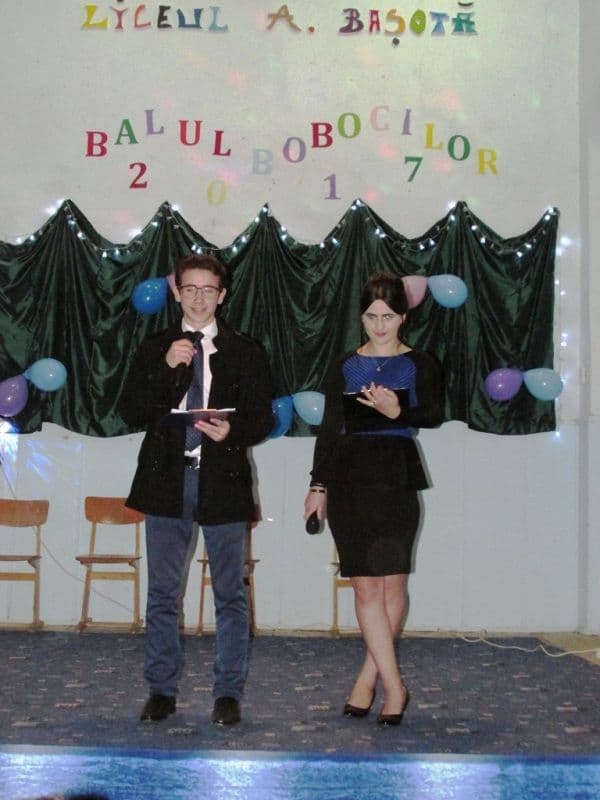 Balul Bobocilor Pomîrla -1