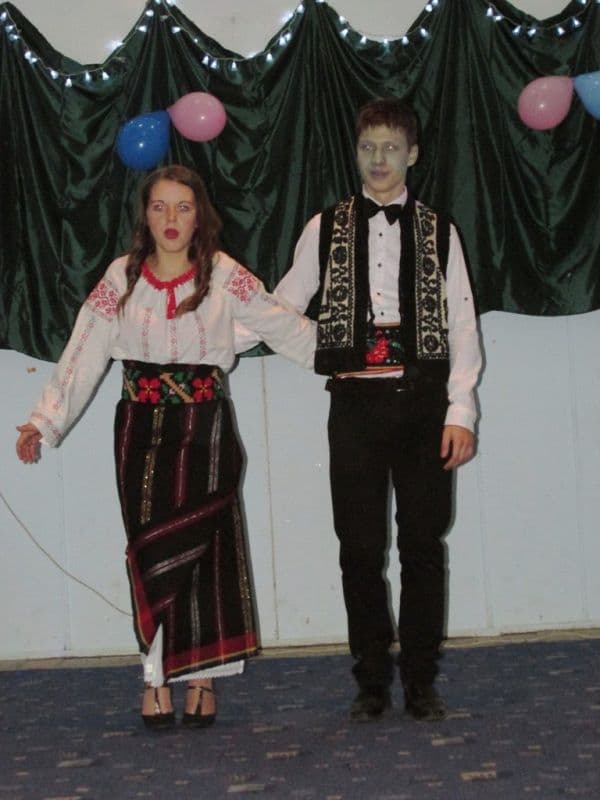Balul Bobocilor Pomîrla -8