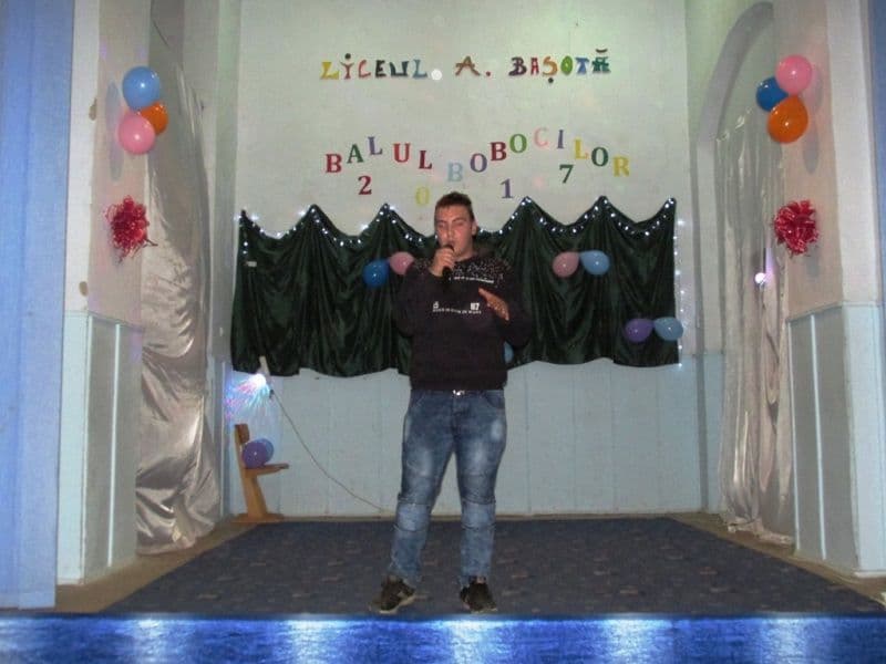 Balul Bobocilor Pomîrla -11