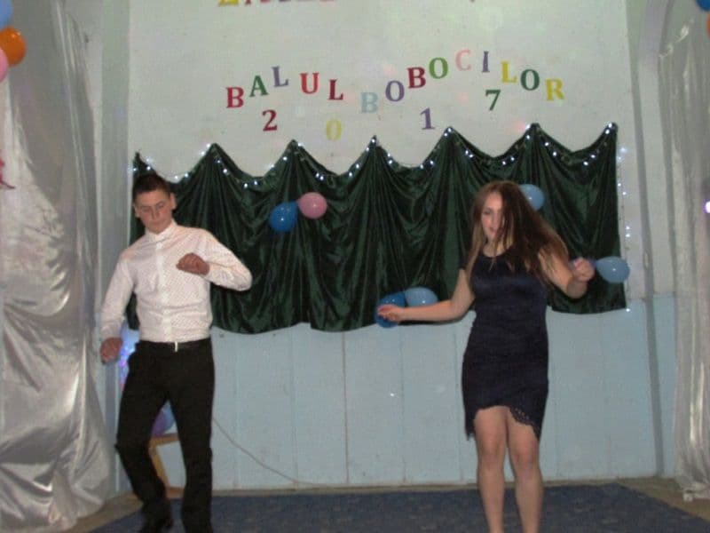 Balul Bobocilor Pomîrla -13