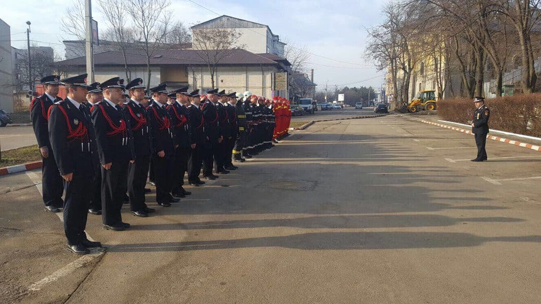 depunere coroane ISU Botosani 001
