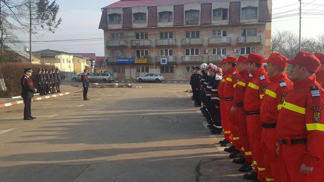 depunere coroane ISU Botosani 004