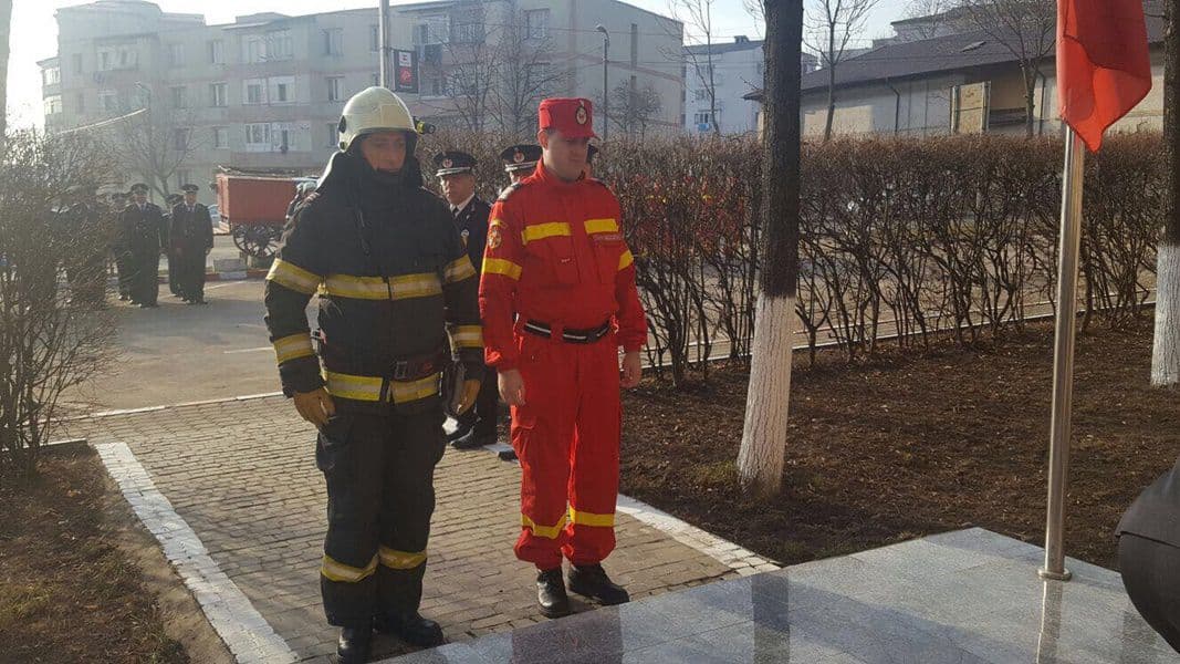 depunere coroane ISU Botosani 009
