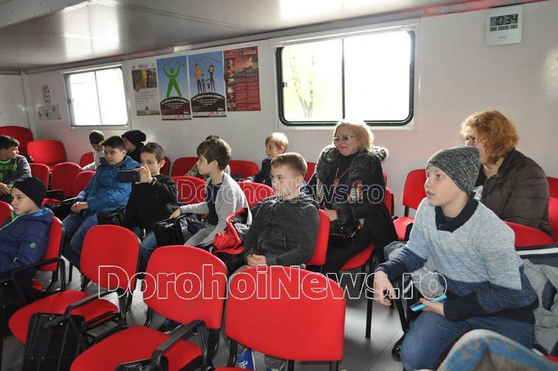 Caravana SMURD la Dorohoi_02