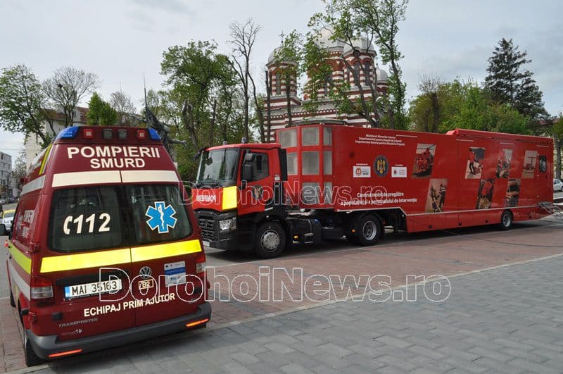 Caravana SMURD la Dorohoi_08