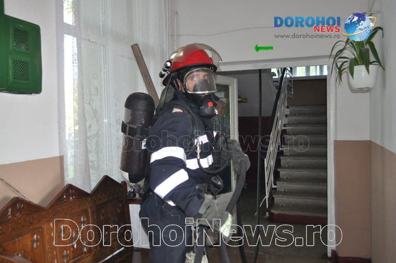 Simulare incendiu Regina_09
