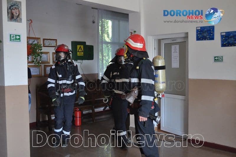 Simulare incendiu Regina_12
