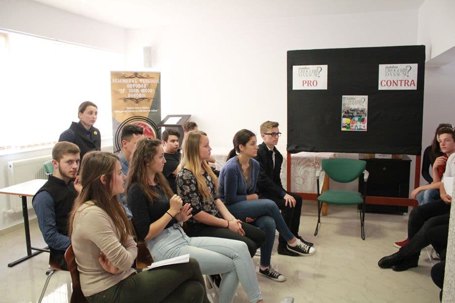 dezbatere Seminarul Teologic Dorohoi05