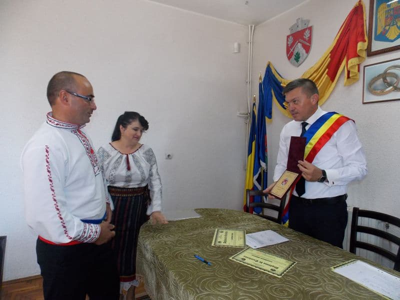premiere Ibanesti (3)