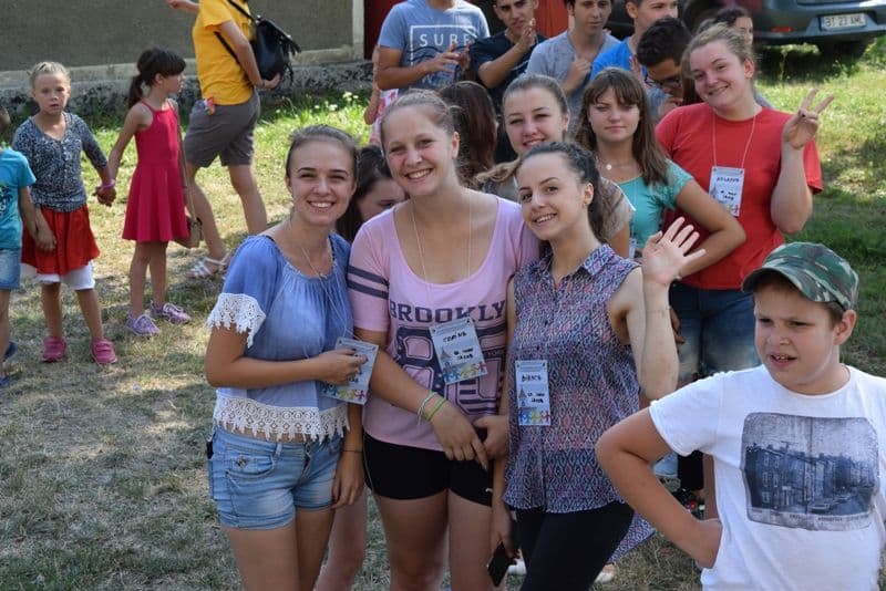tabara din pridvorul satului (17)