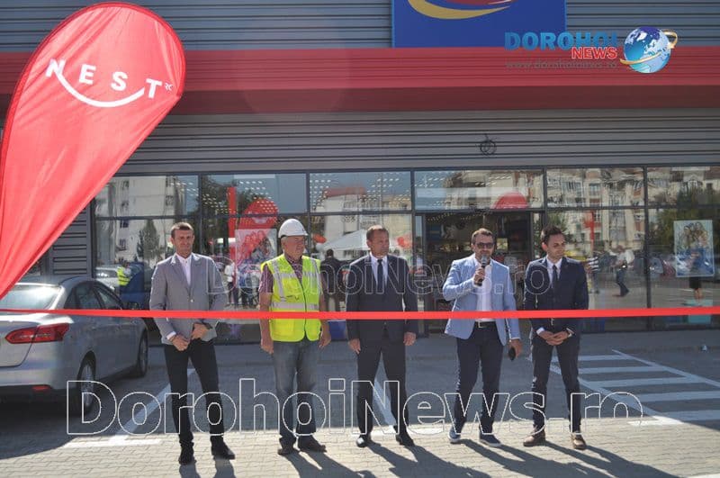 Complex comercial NEST Dorohoi_15