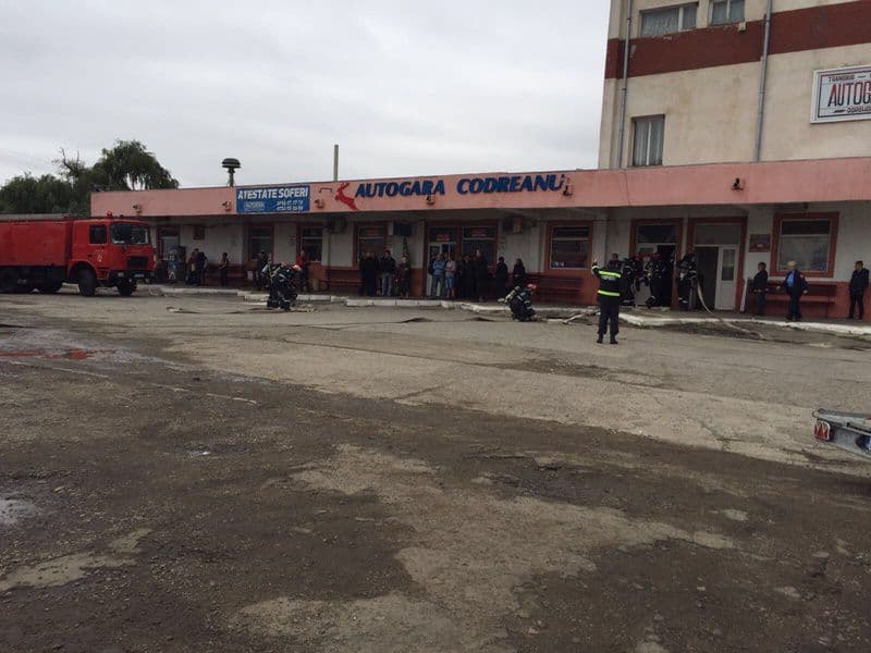 incendiu autogara dorohoi 03