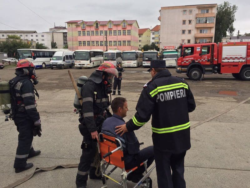 incendiu autogara dorohoi 04