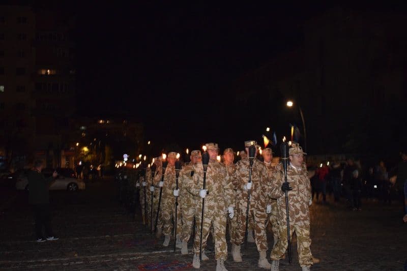 defilare ziua armatei 14