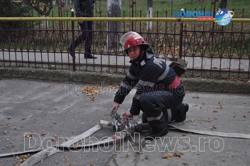 Simulare de incendiu la Scoala 8_07