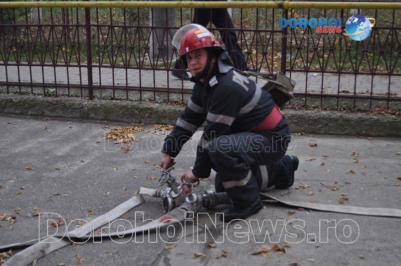 Simulare de incendiu la Scoala 8_08
