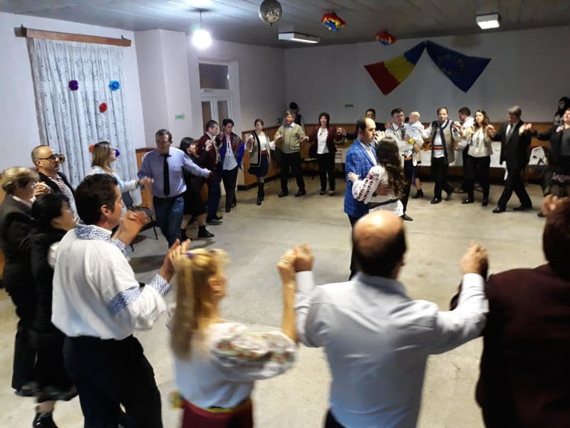 Balul Gospodarilor Ibanesti (3)