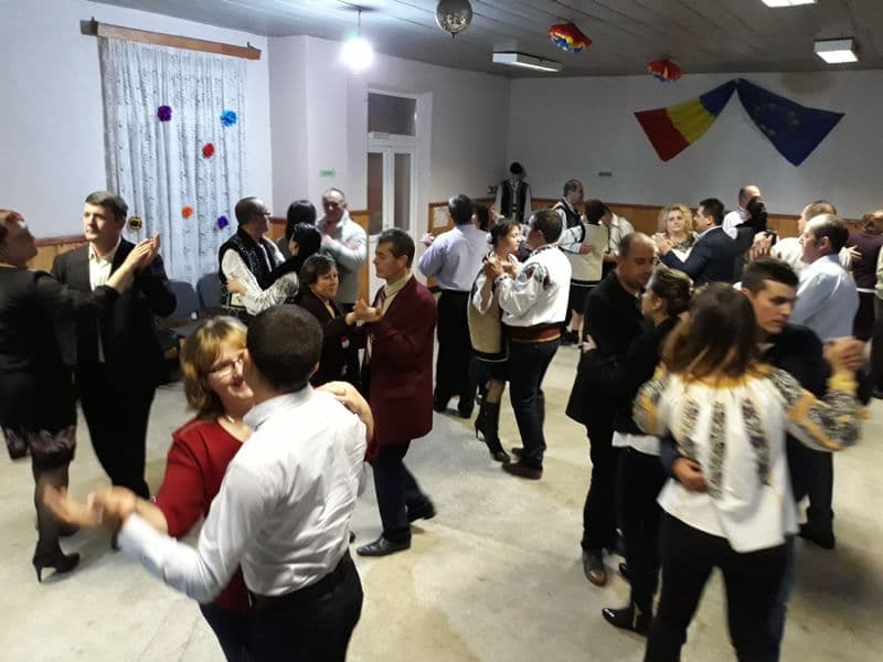 Balul Gospodarilor Ibanesti (4)