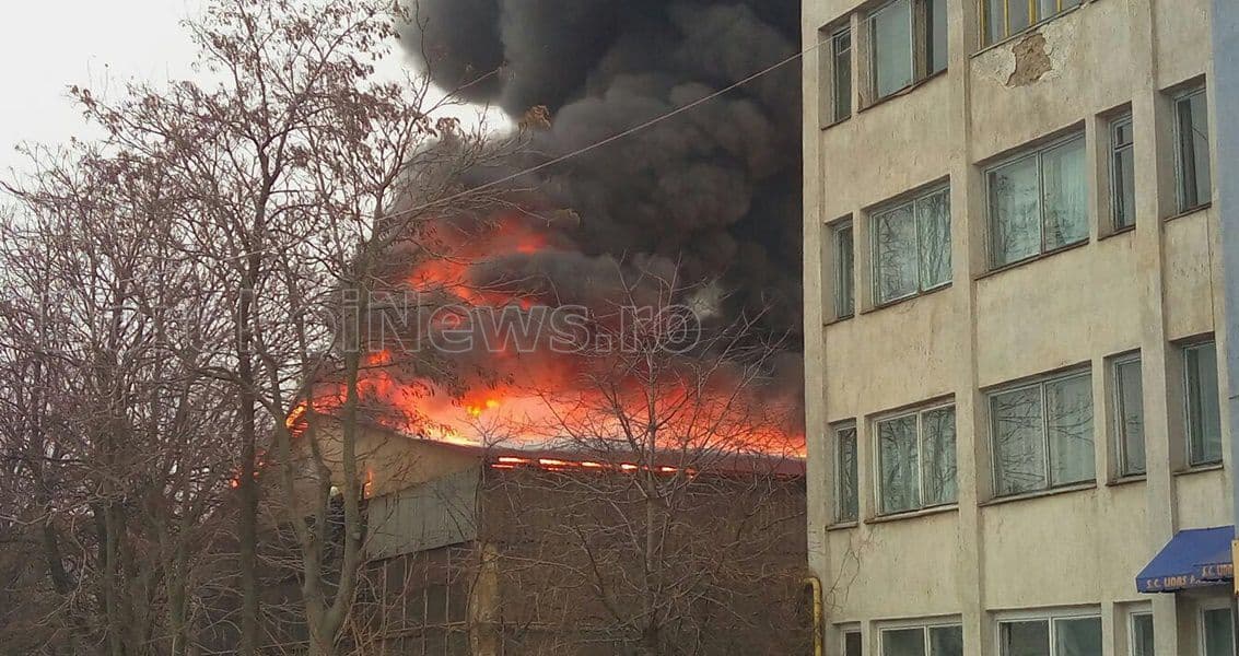 incendiu fabrica 004