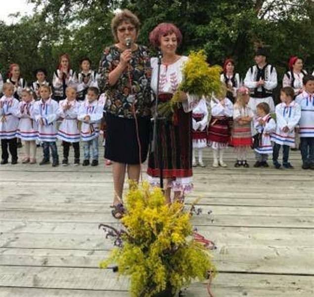 foto actiune OFL-ziua iei (3)