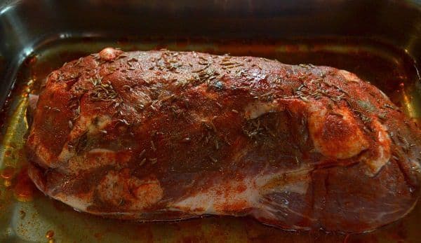 Friptură de porc cu sos de vin roșu