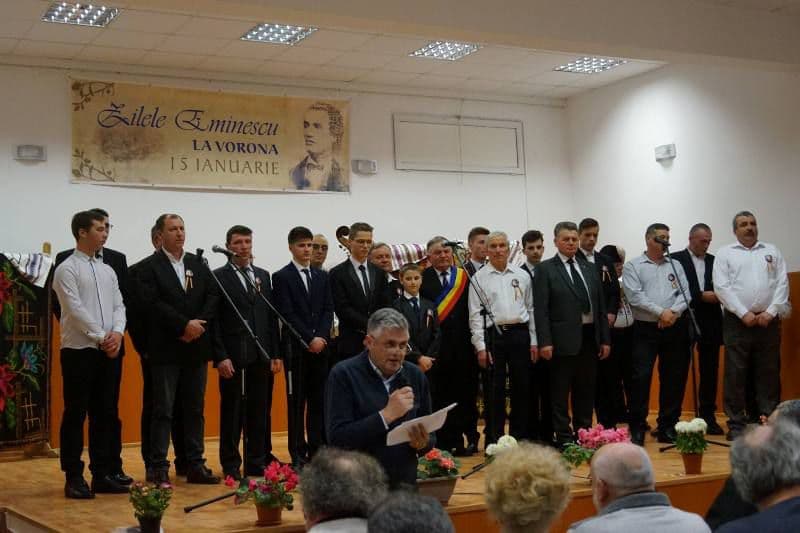 O altfel de şezătoare, organizată la Vorona cu poeţii prezenți la „Zilele Eminescu”- FOTO