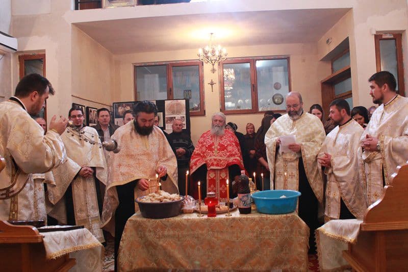Sfinții Trei Ierarhi, sărbătoriți la Seminarul Teologic Dorohoi - FOTO