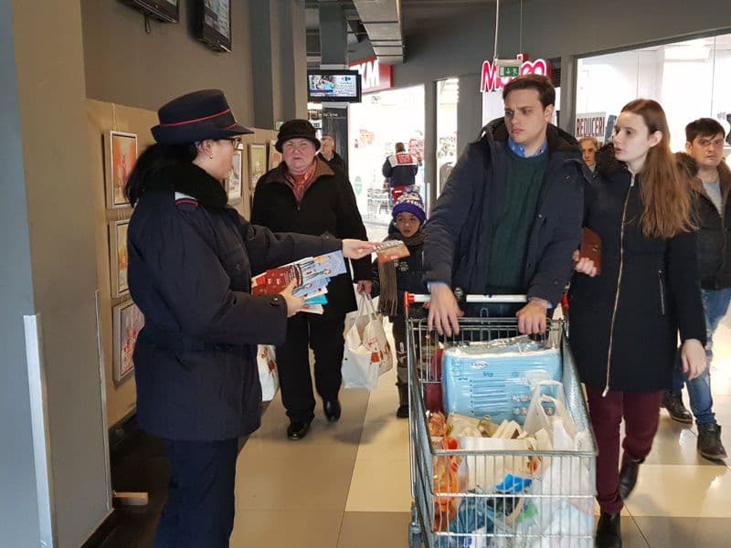 Ghinion prevenit prin informare - FOTO