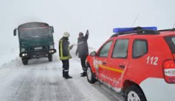 Efectivele M.A.I., la datorie în sprijinul cetățenilor pentru prevenirea incidentelor în zonele supuse avertizărilor meteorologice