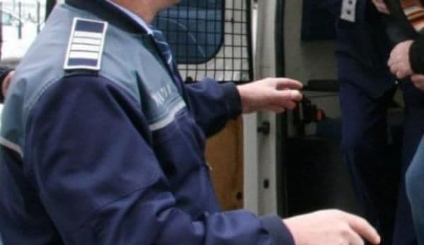 Bărbat, căutat de autoritățile italiene, prins de polițiștii dorohoieni