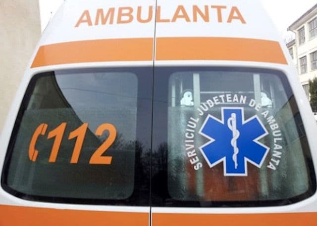 Accident de muncă! Un bărbat care lucra la o fabrică din Botoșani, s-a electrocutat grav