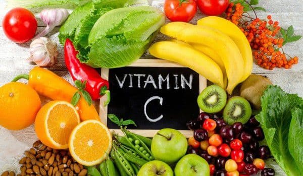 Vitamina C nu te protejează de răceală dacă nu mai faci încă ceva