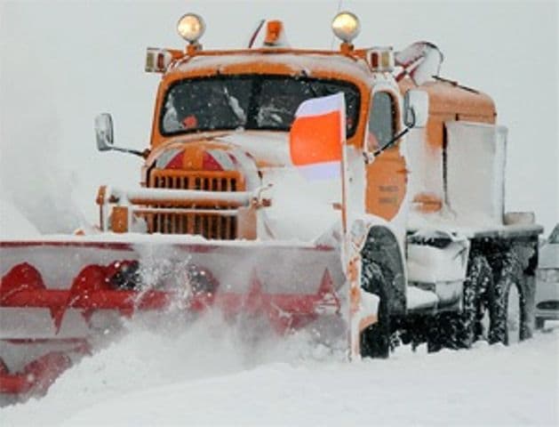 Mii de pompieri militari pregătiți să intervină în zonele cu fenomene meteo extreme. Botoșani sprijină județul Galați!