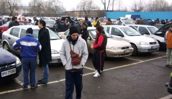 Restricţii la cumpărarea de maşini second-hand
