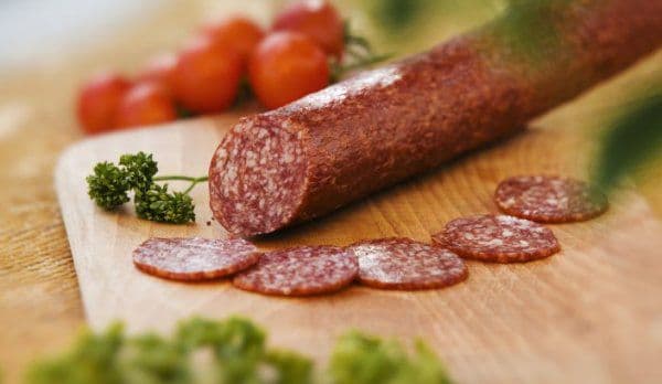 ALERTĂ! Salam cu virusul pestei porcine africane confiscat la vamă