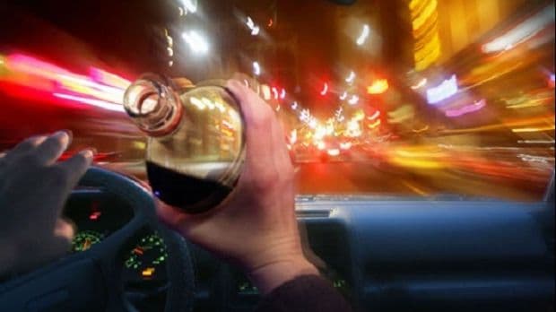 Cinci dosare penale întocmite de polițiști pentru șoferi depistați sub influența alcoolului la volan