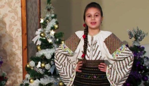 Doliu imens în România. O micuță artistă de numai 10 ani s-a stins din viață