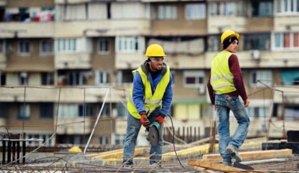 Controale ITM Botoșani. Amenzi în valoare de 83.500 de lei pentru munca la negru