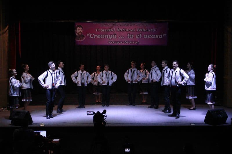 Festivalul Național „Creangă... la el acasă” - un nou succes pentru elevii Seminarului din Dorohoi - FOTO