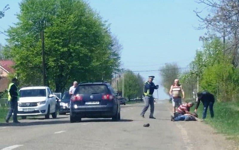 ȘOCANT! Un bărbat din Mihăileni a ajuns în stare gravă la spital după ce s-a aruncat în fața unei mașini