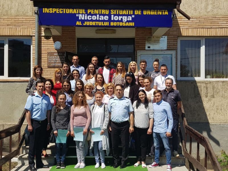 Alți 38 de voluntari vor participa la misiuni, alături de pompierii botoșăneni - FOTO