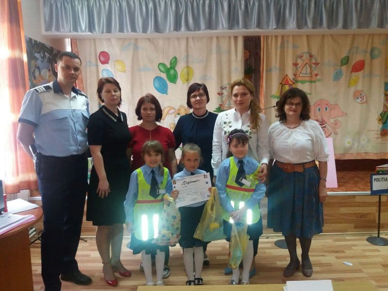Etapa zonală a concursului „Micul pieton” organizat de Grădinița „Ștefan cel Mare și Sfânt” Dorohoi - FOTO