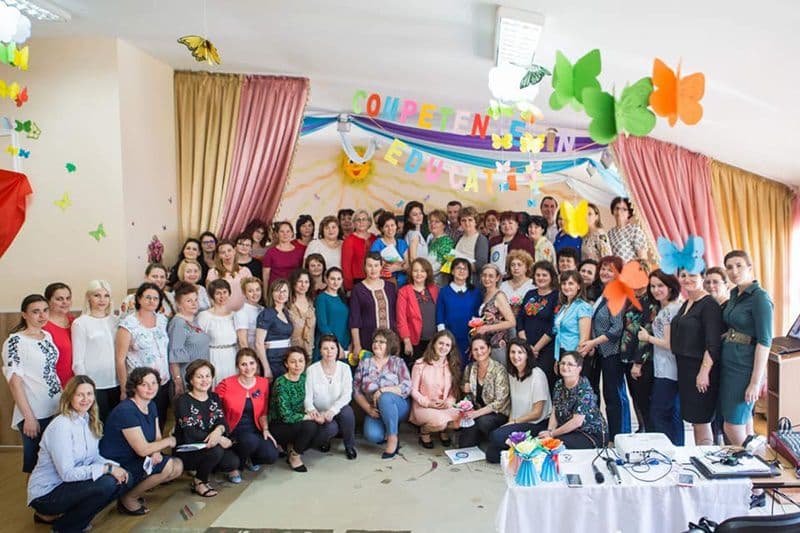 Proiectul județean „COMPETENȚE ÎN EDUCAȚIE. Basmul leagănul copilăriei de aici și de dincolo de Prut” - FOTO