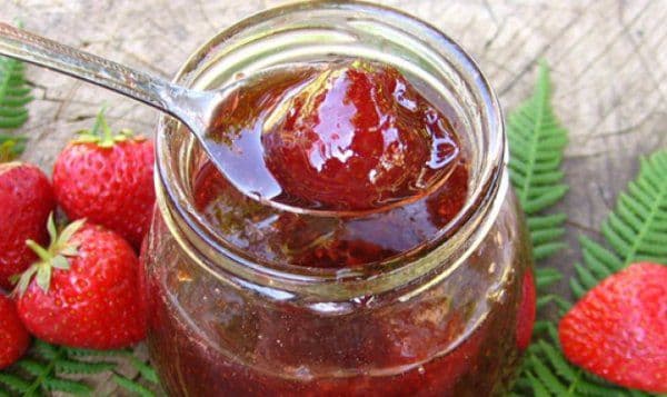 Dulceaţă de căpşuni. Reţetă simplă şi rapidă